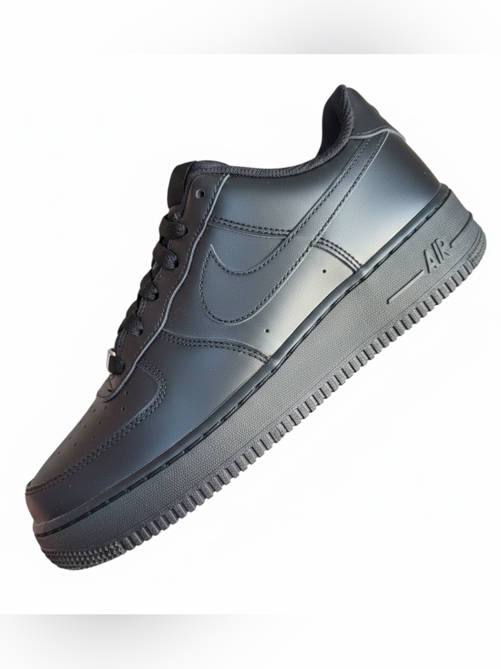 Men's Black Leather Low-Top Sneaker with Cushioned Sole